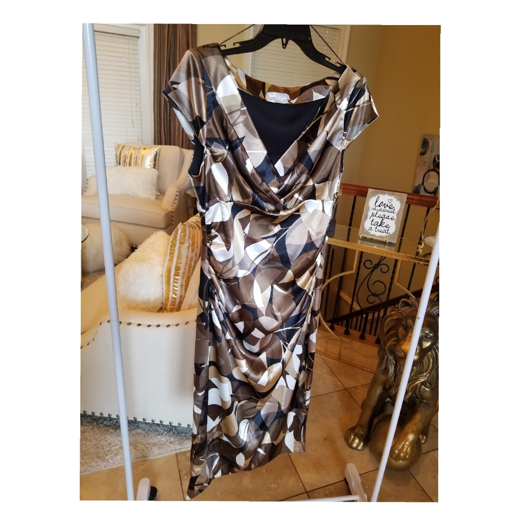🎀 Neutral geometric pattern cocktail dress